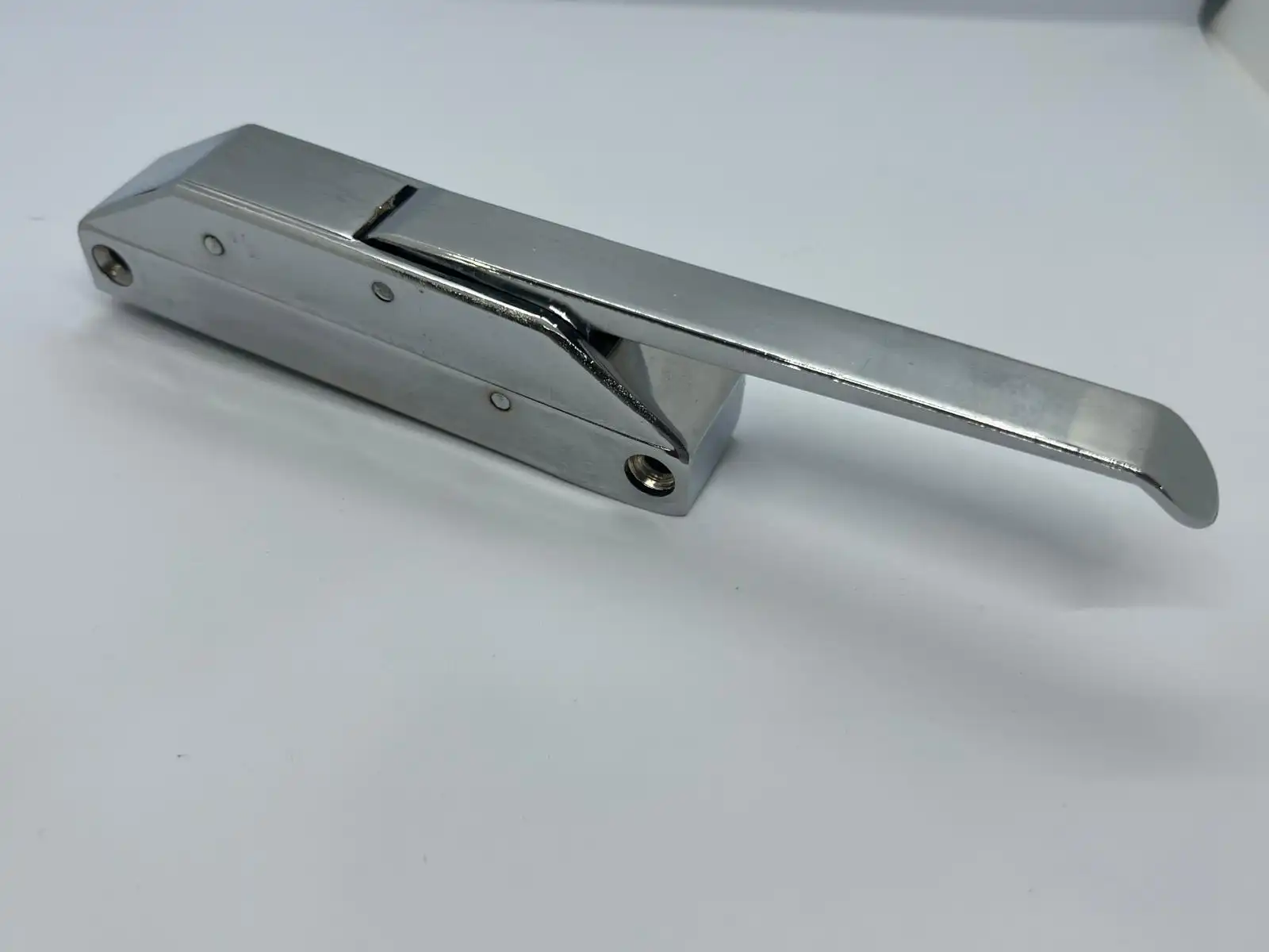ZAMAK YAN KİLİT